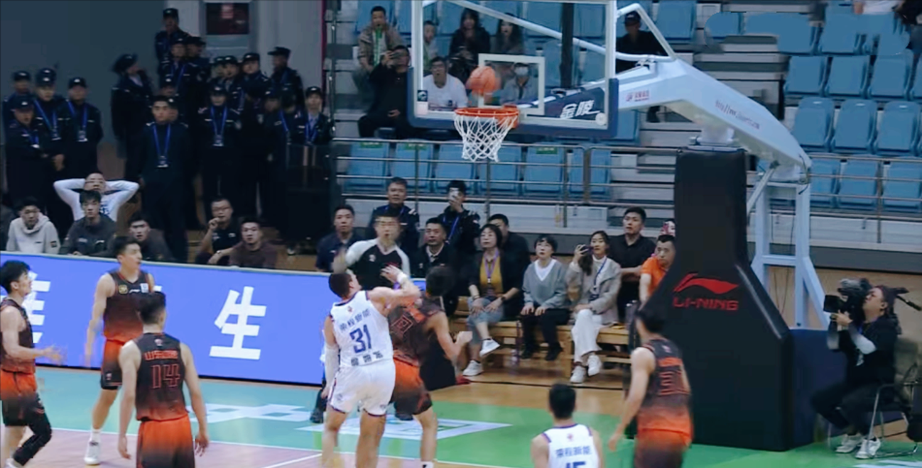 开云娱乐-加时末段欧篮联焦点战，勒沃库森绝杀压哨，目标明确，心理建设被强调(拜仁62大胜勒沃库森)