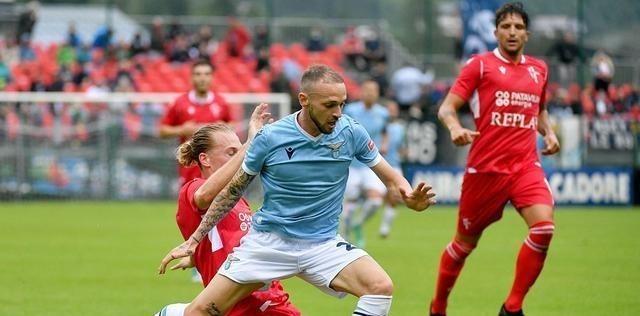 kaiyun sports-今夜密尔沃基雄鹿备战意大利杯,防线松动细节曝光,球迷炸锅,阵容厚度经受考验的简单介绍